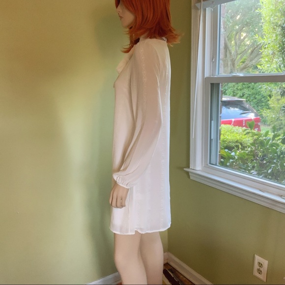 SALE Honey Punch Delicate White Eyelet Short Dress Long Sleeves Bow Tie Sash SML - Picture 10 of 16